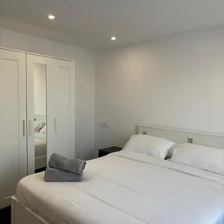 Sl ゲストハウス 3*