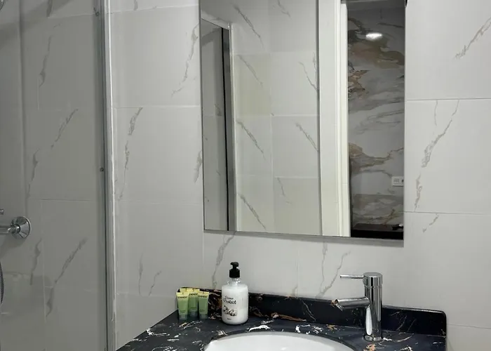 Sl ゲストハウス 3*