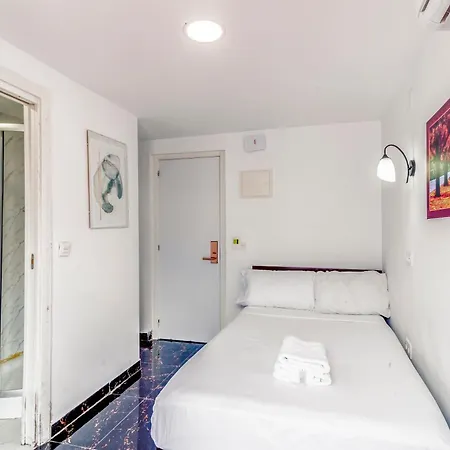 Sl Guest house *