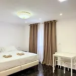 Sl Vendégház 3*