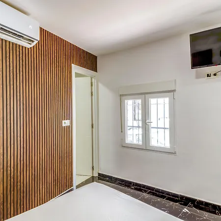 Sl Guest house 3*